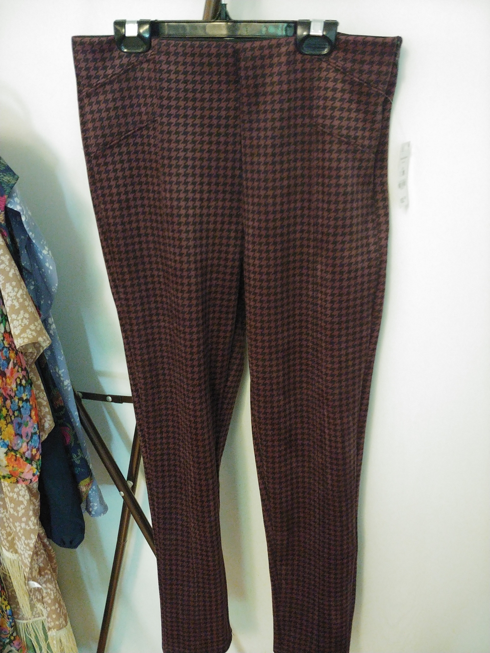 Women's Houndstooth Leggings